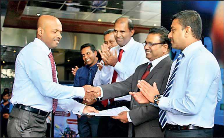 Sri Lanka Insurance Inaugurates Business Operations For 2019 | Daily FT