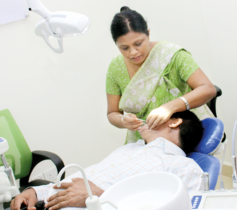Browns Hospital Ragama launches Dental Care Unit Daily FT